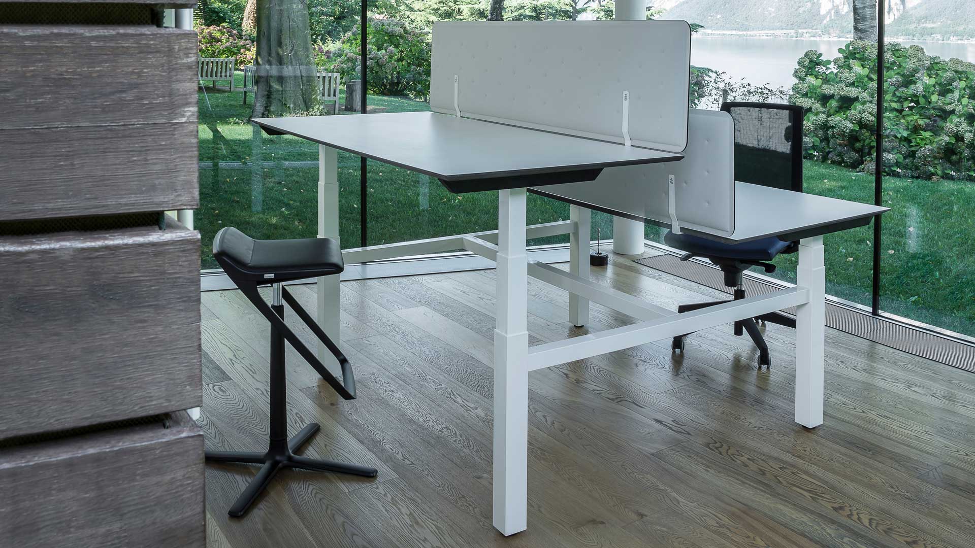 Alaska-scrivania-di-design-Level-Office-Landscape