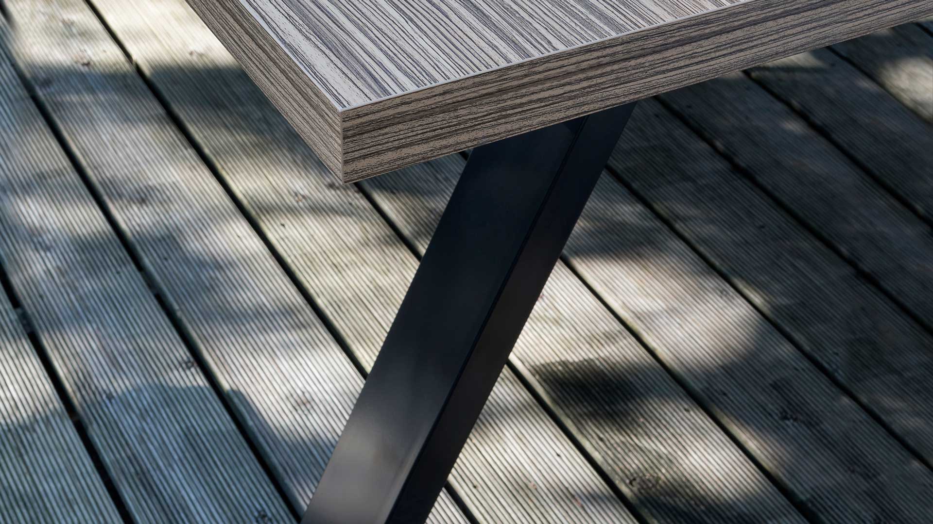 Artic-scrivanie-ufficio-di-design-Level-Office-Landscape