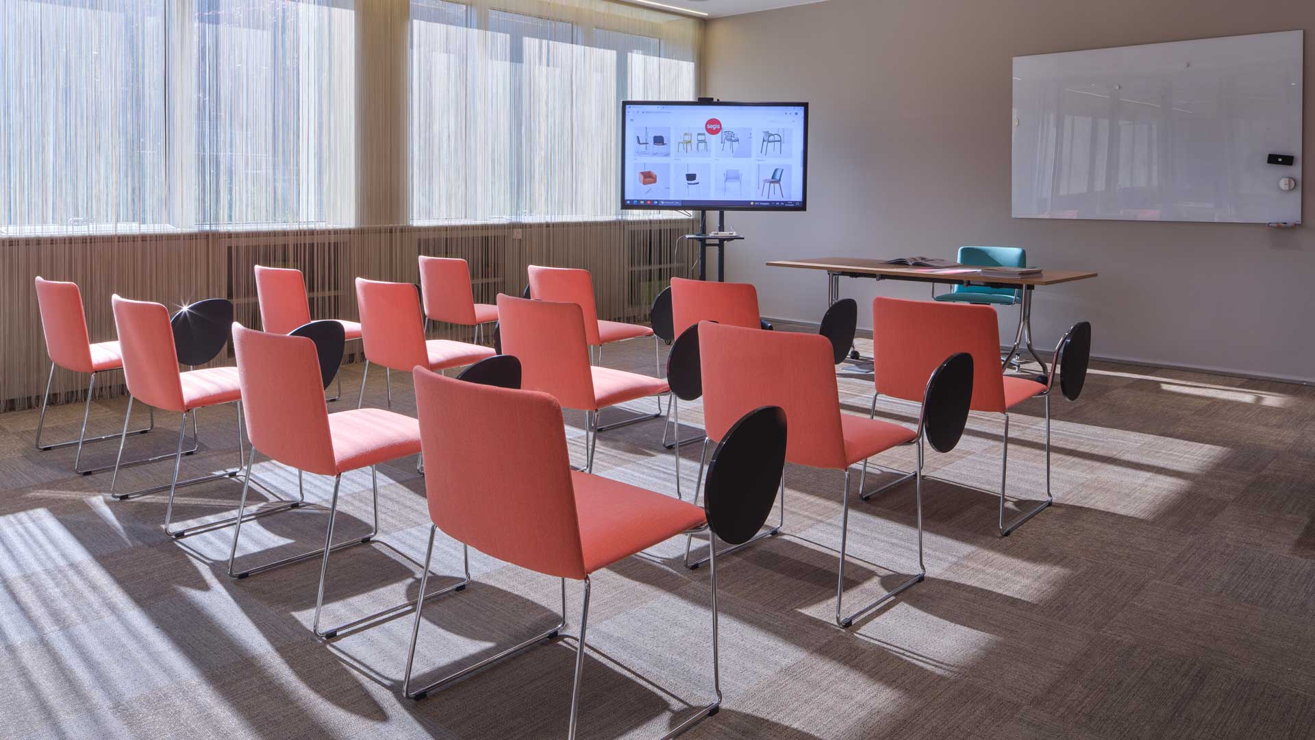 LevelHUB-location-shooting-4-Brianza-Level-Office-Landscape