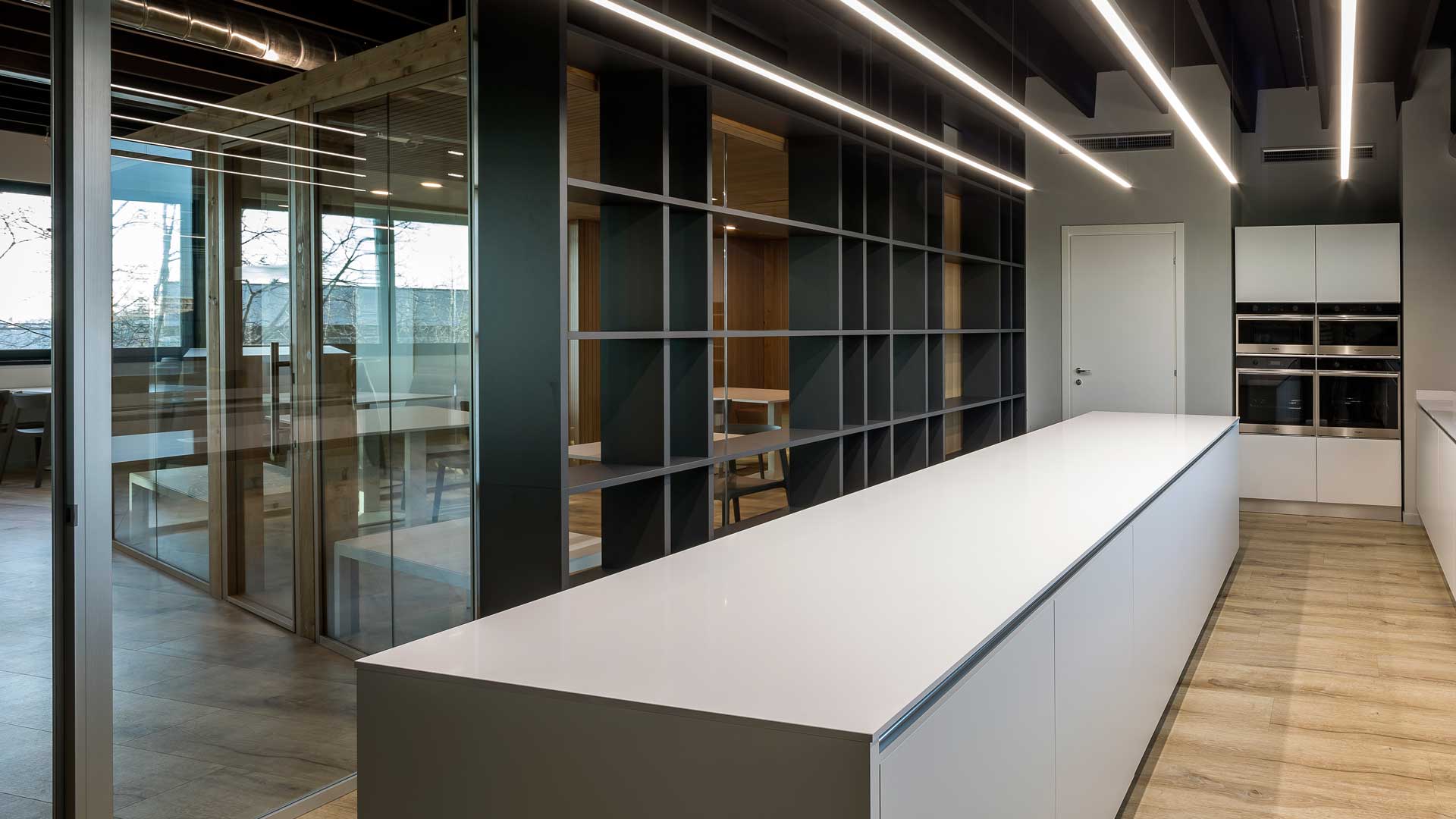 Ufficio-ibrido-Kitchenette-su-misura-Level-Office-Landscape