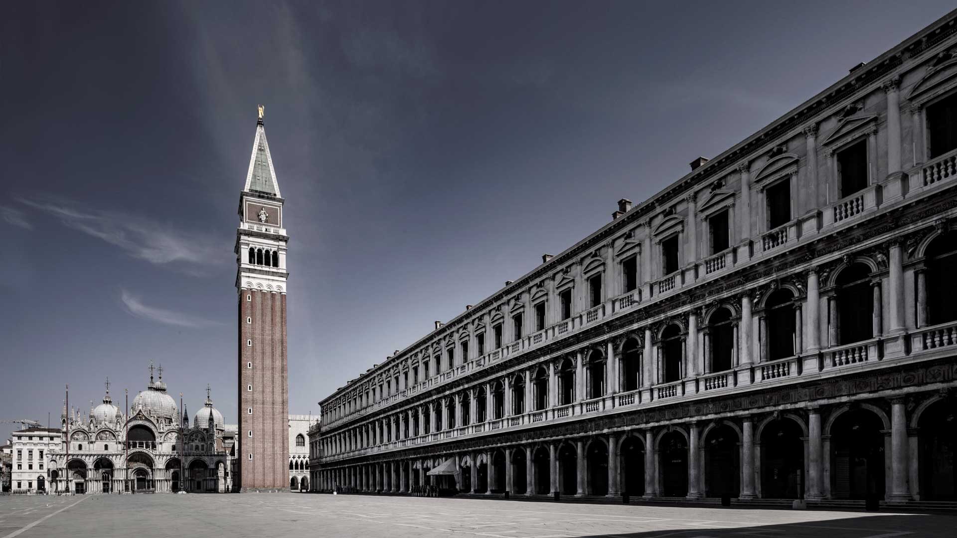 Venezia-il-silenzio-della-bellezza.-59-foto-per-59-giorni-Level-Office-Landscape
