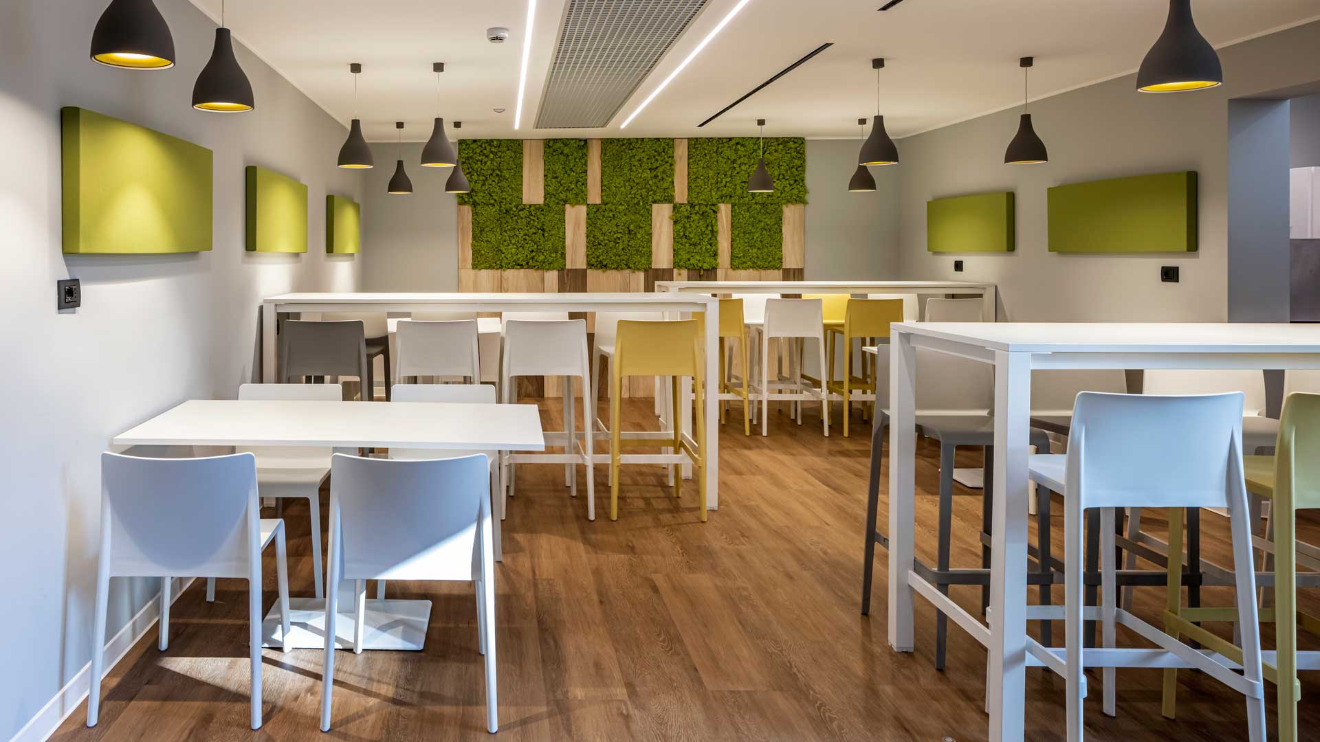 Bene-assicurazioni-headquarter-11-level-office-landscape