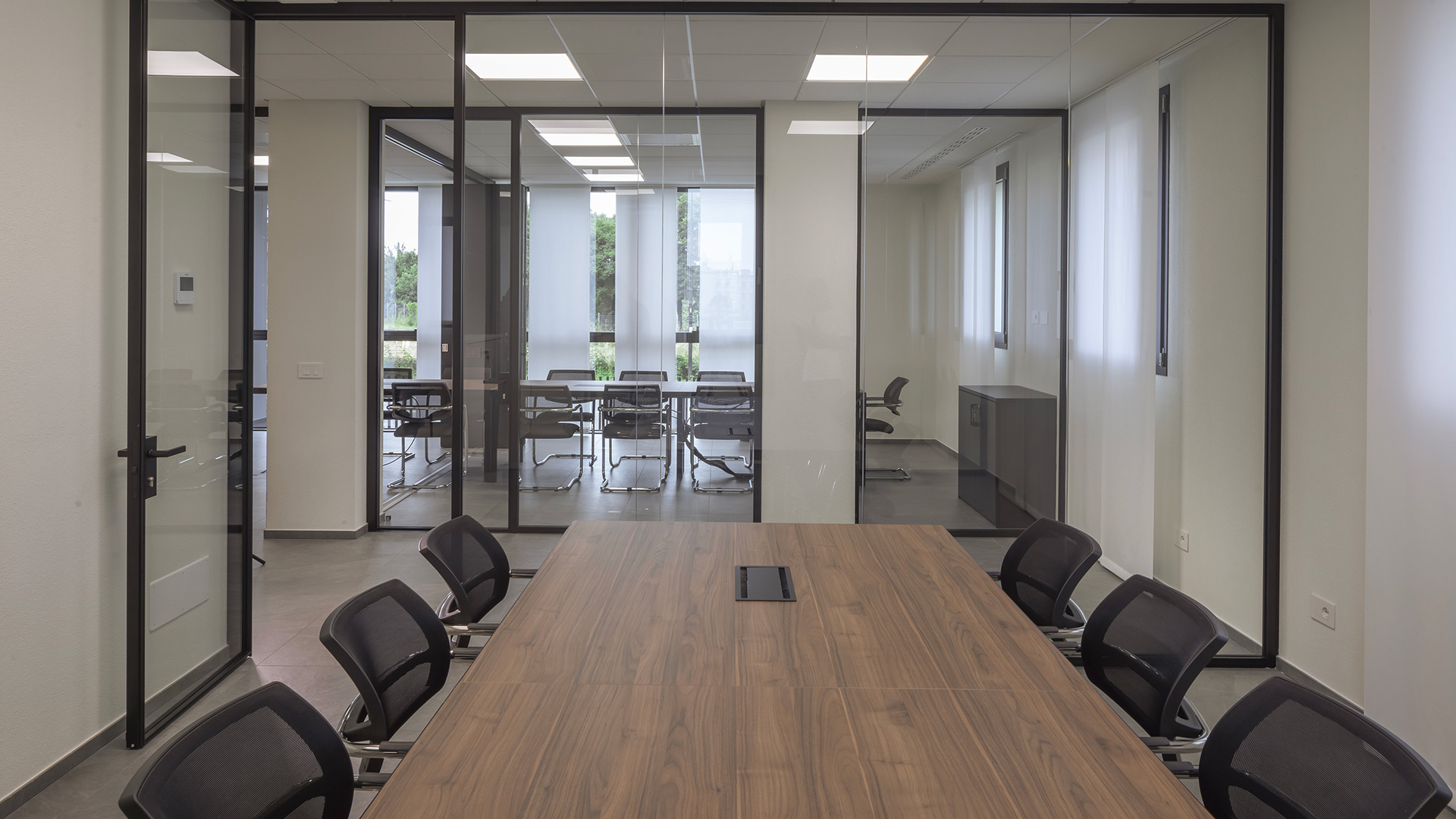 Sala-riunione-pareti-manovrabili-Flexo-Level-Office-Landscape