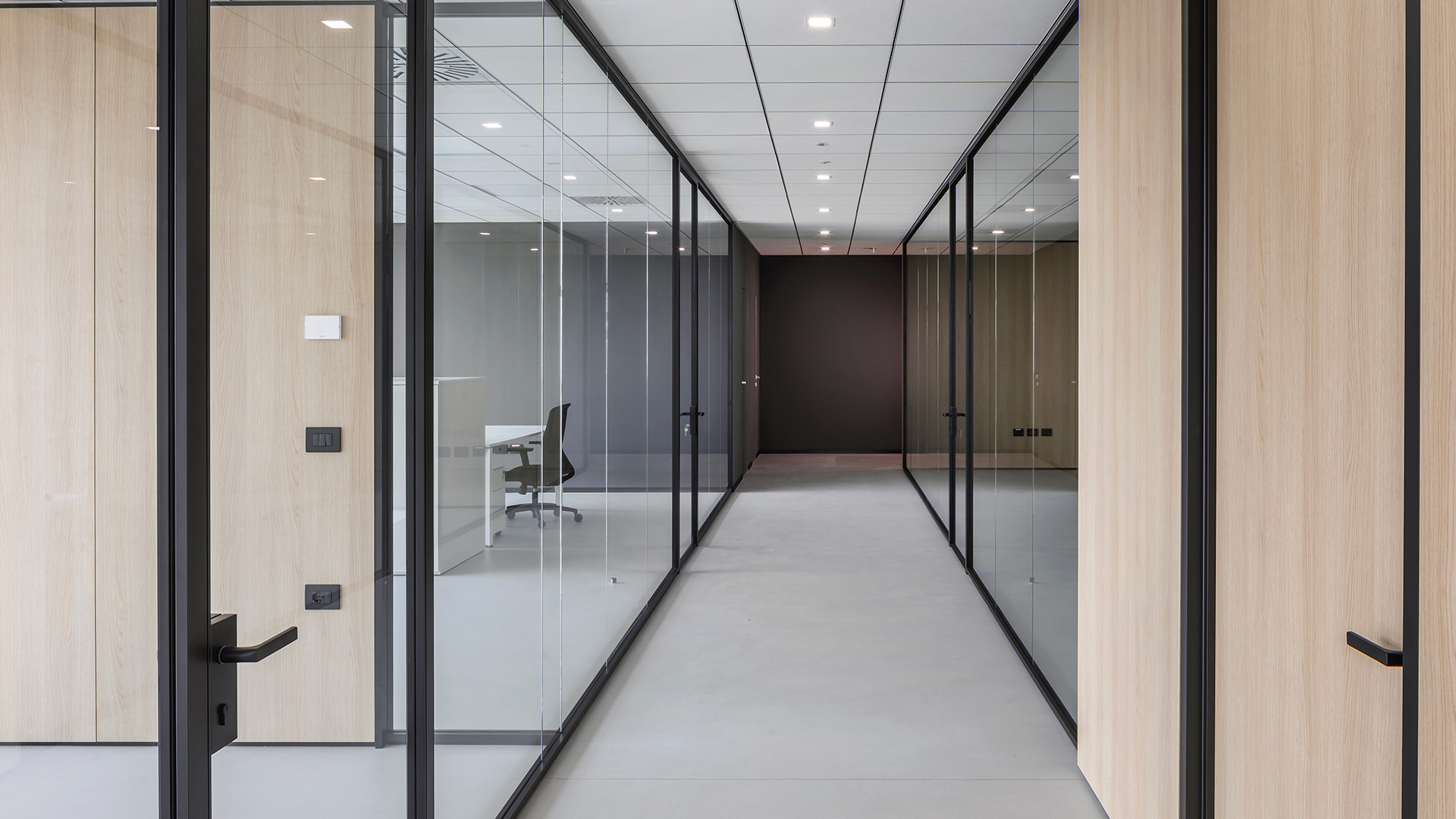 Tecno3-progetto-Geom-e-Massimo-Gianquitto-Level-Office-Landscape