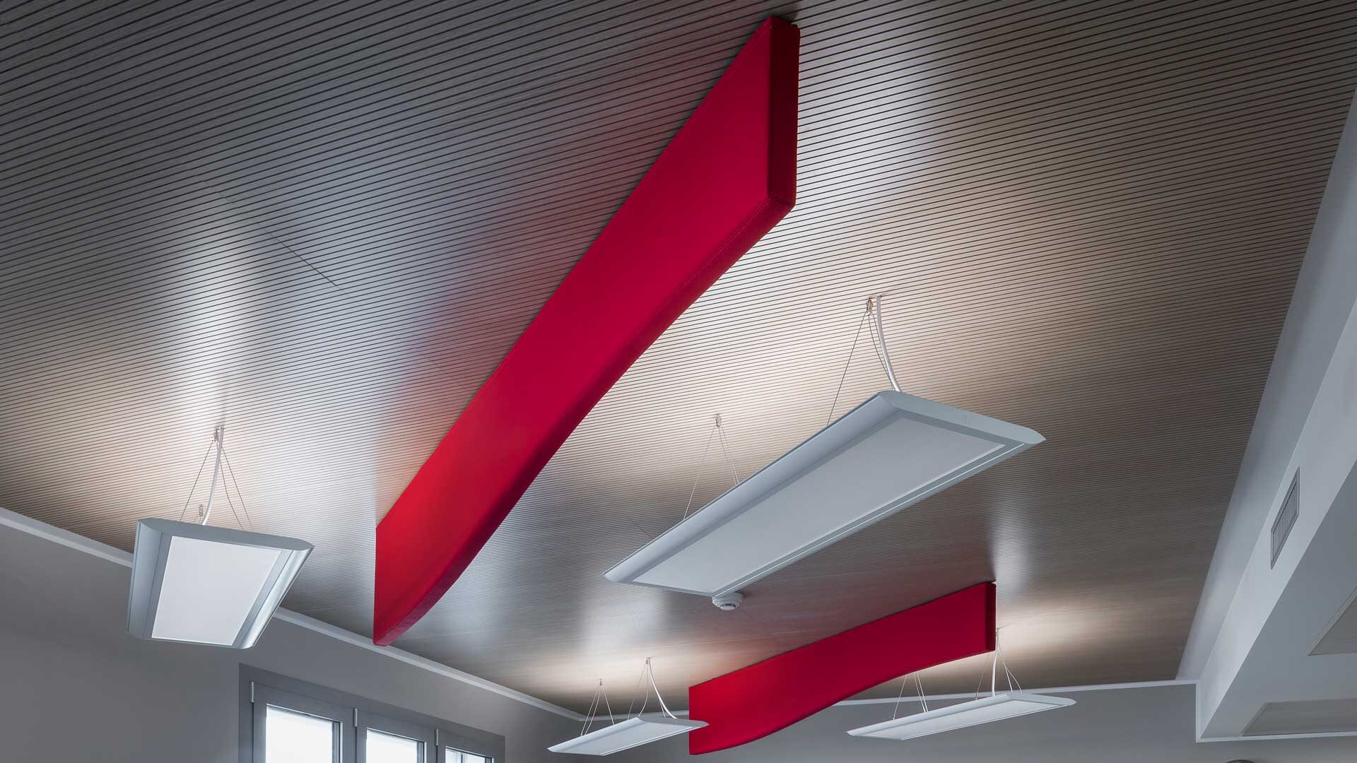 Materiali-per-lufficio-Feltro-controsoffitti-baffles-Level-Office-Landscape