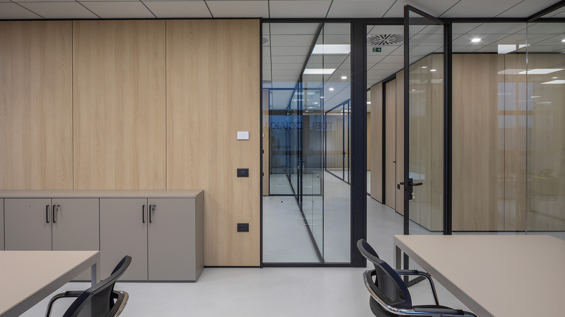 progettazione-di-un-uffcio-comfort-acustico-Level-Office-Landscape