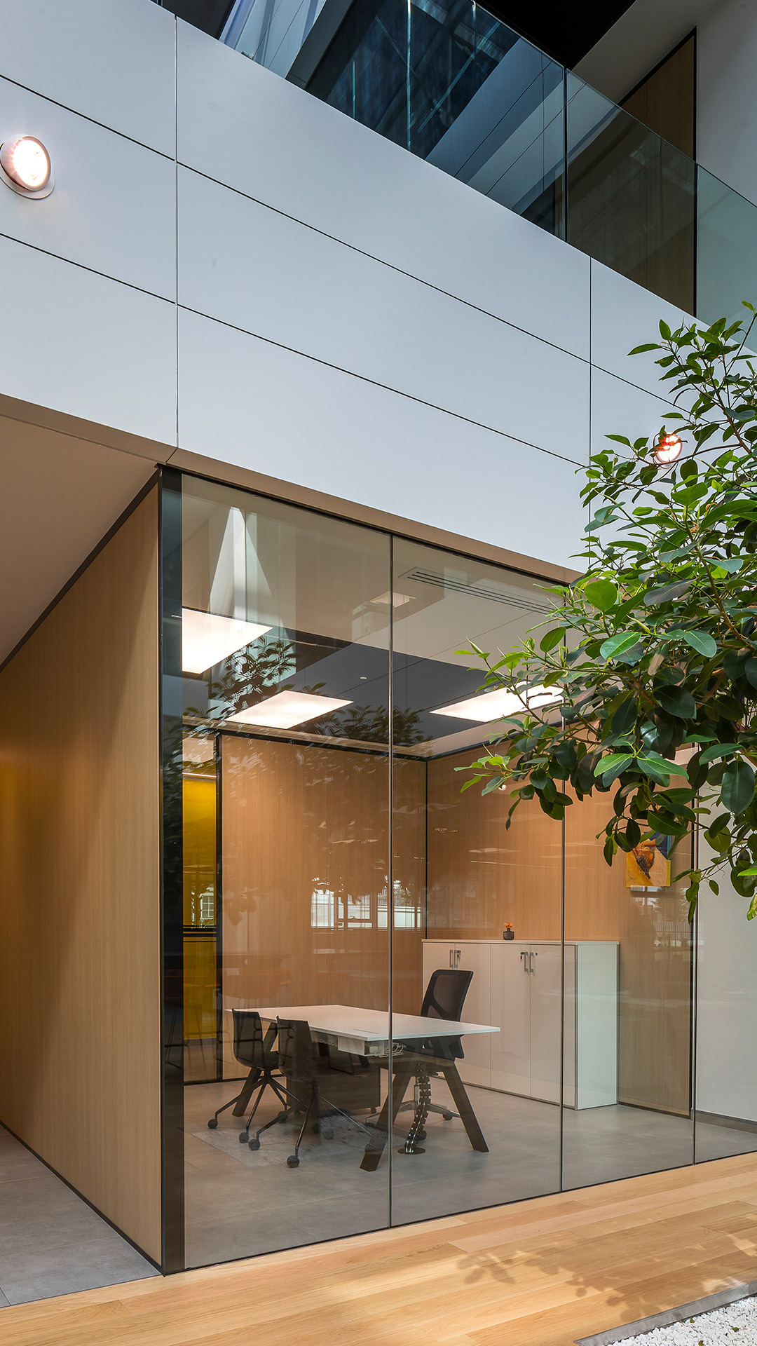 qualità-luce-comfort-ergonomico-Level-Office-Landscape