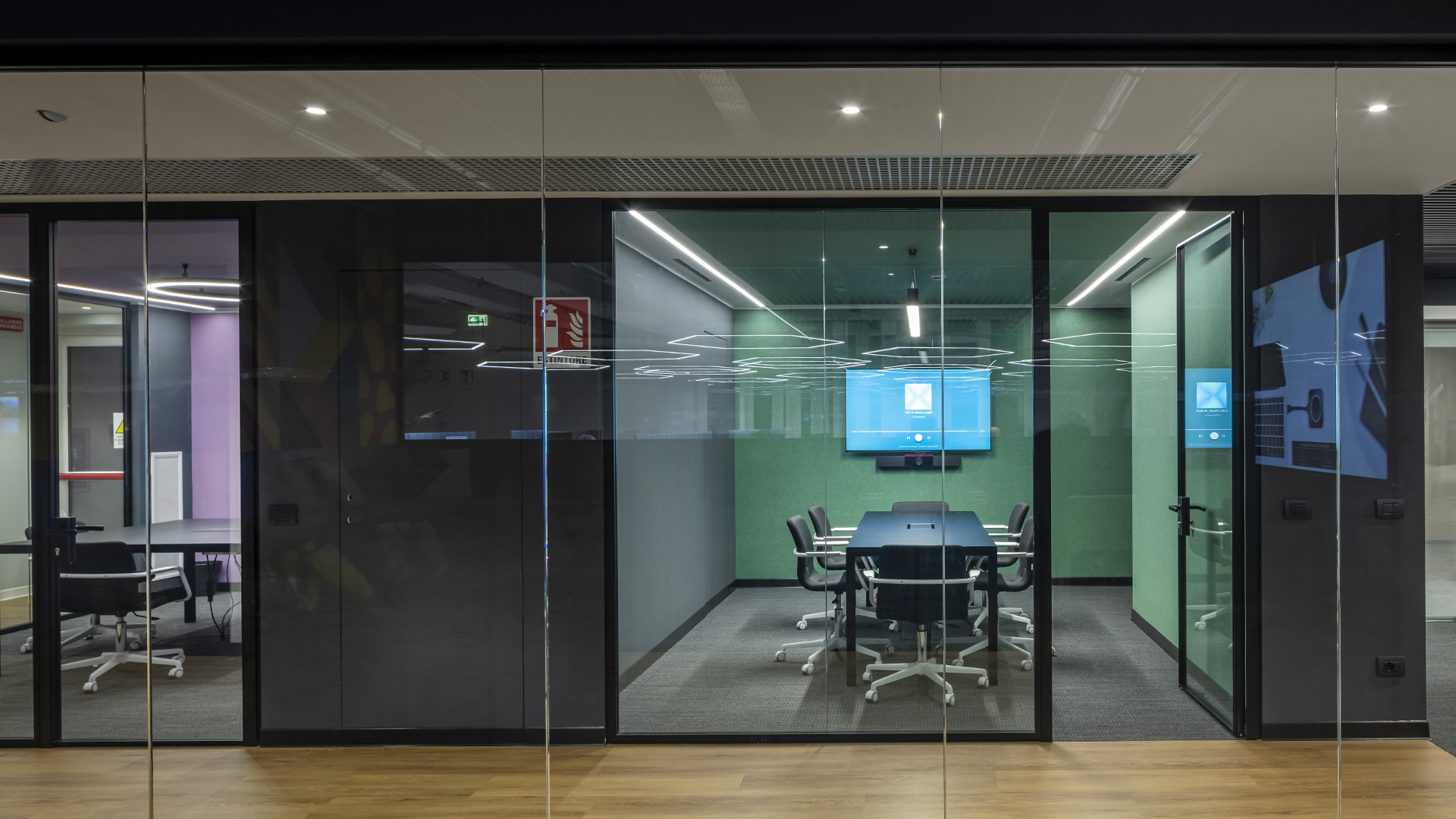 materiali-per-sale-meeting-Level-Office-Landscape