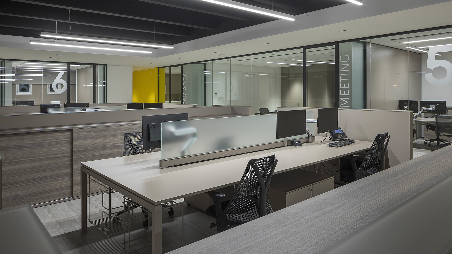 postazioni-operative-sale-meeting-Level-Office-Landscape